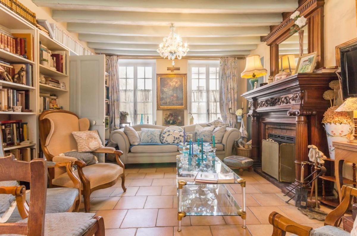 La Maison Bleue Arquian Buitenkant foto