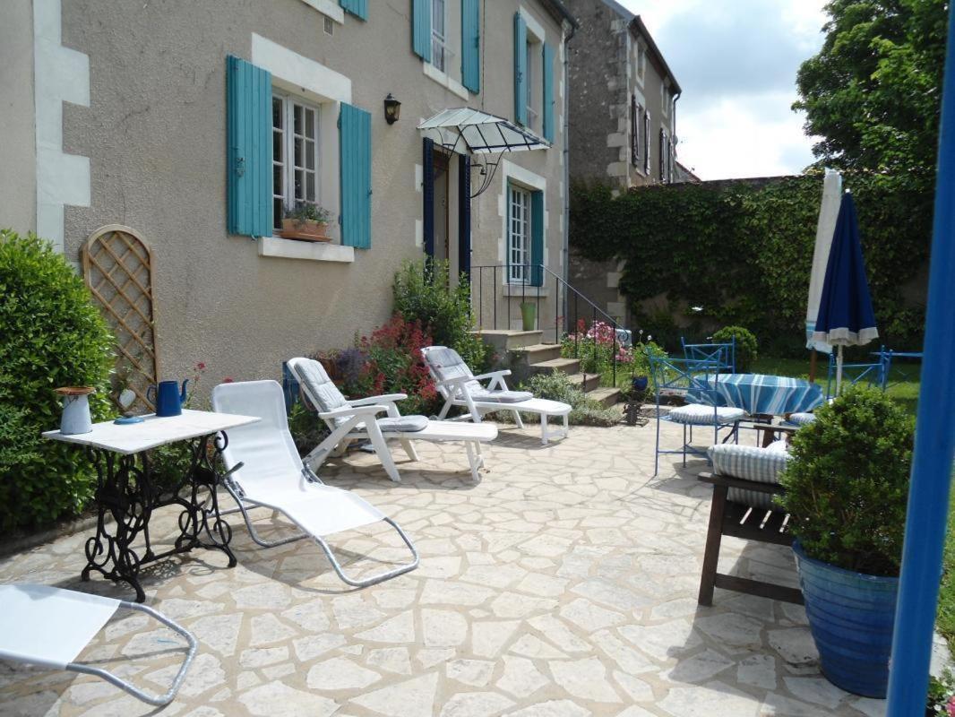 La Maison Bleue Arquian Buitenkant foto