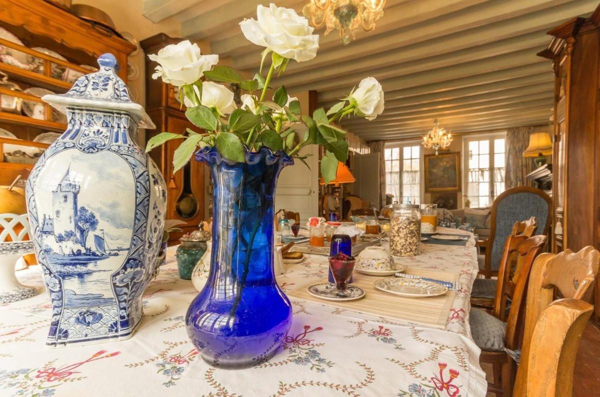 La Maison Bleue Arquian Buitenkant foto